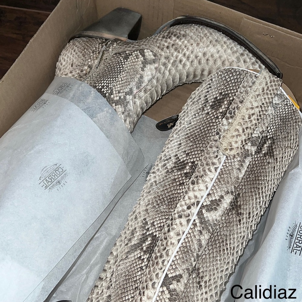 Corral Python boots - Picture 4 of 9